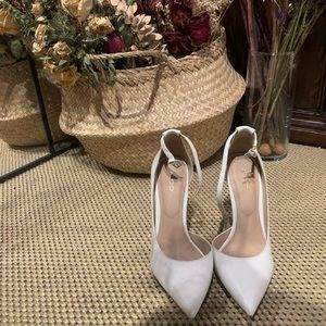 Aldo pointed white stiletto heels with ankle strap
